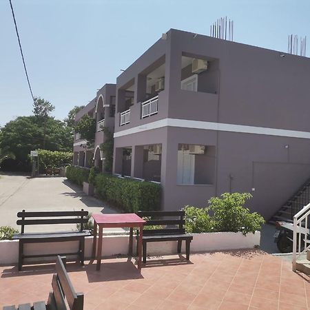 Xidis Hotel Лаганас Екстериор снимка