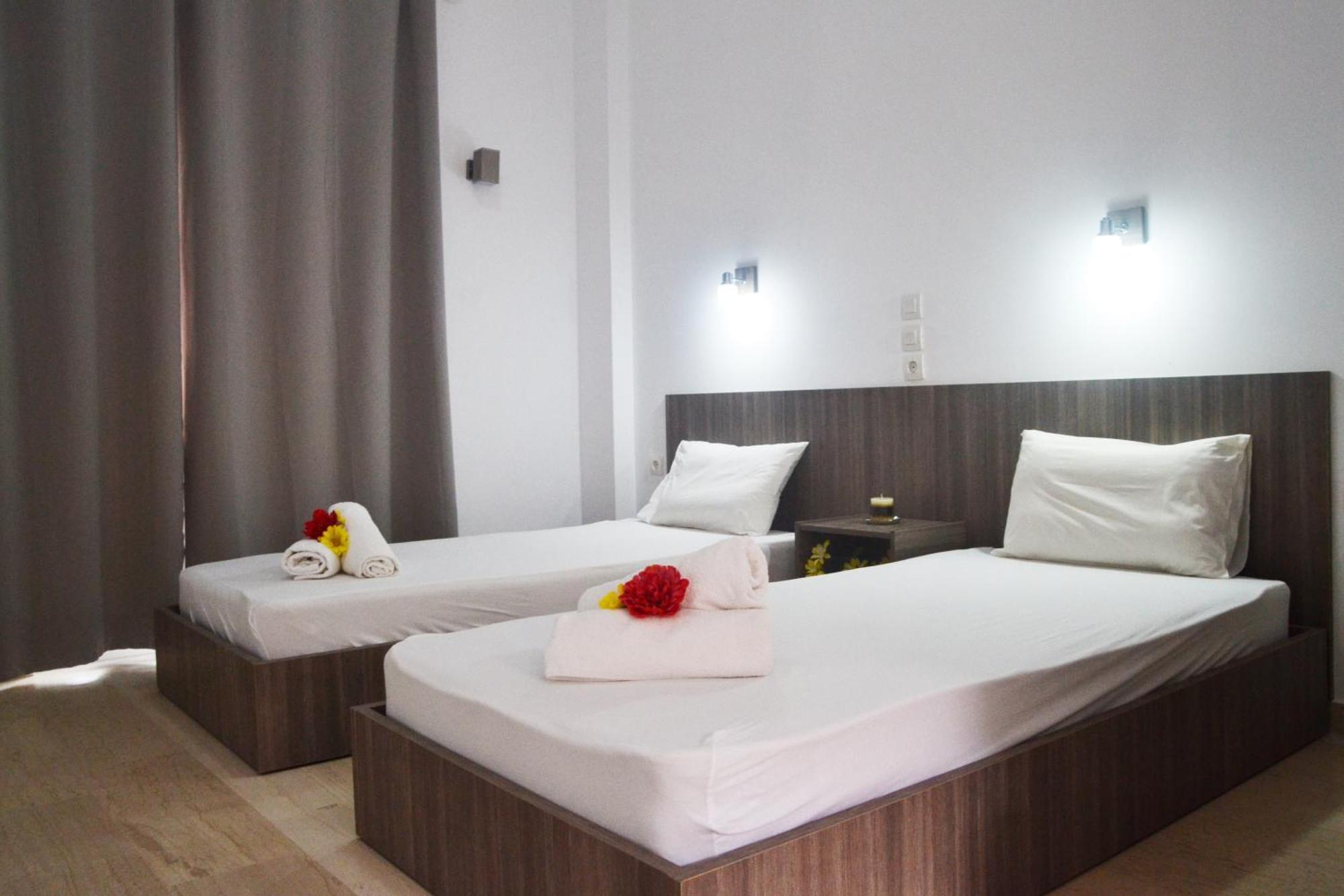 Xidis Hotel Лаганас Екстериор снимка