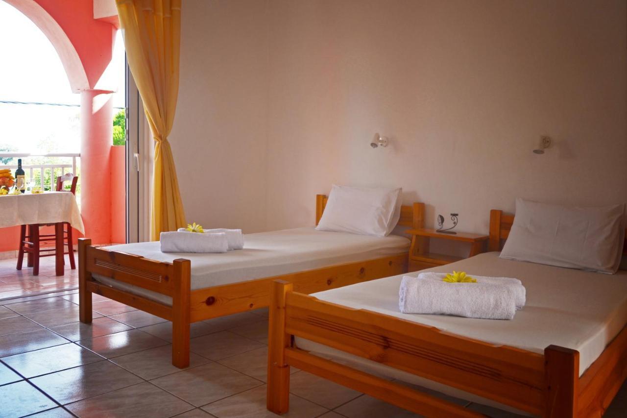 Xidis Hotel Лаганас Екстериор снимка