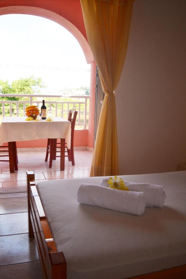 Xidis Hotel Лаганас Екстериор снимка
